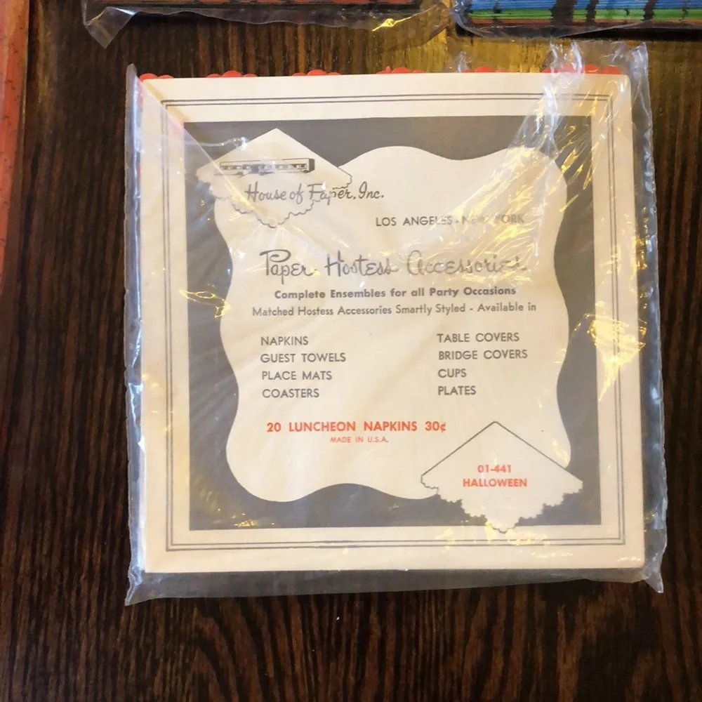 Vintage Halloween Party Paper Lot - Picture 5 of 9